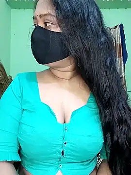 Idhika Paul online show from March 2025 04:45:02 AM