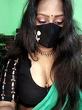 Idhika Paul online show from January 2026 01:59:02 PM