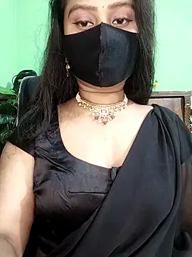 Idhika Paul online show from February 2026 01:38:02 PM