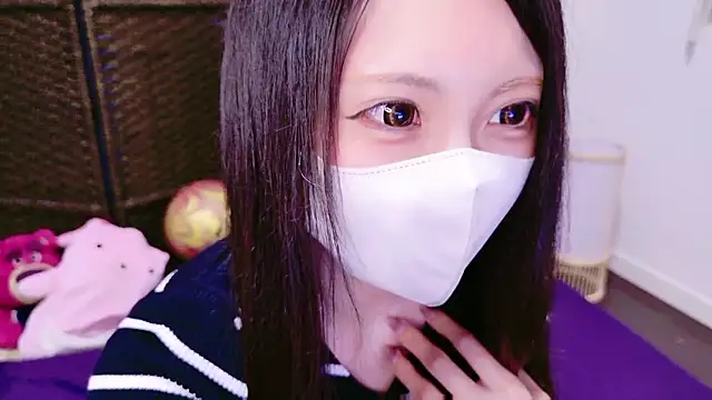 Snapshot of tsumugi_h chatting on June 2026 05:08:01 AM tsumugi h online show from June 2026 05:08:01 AM