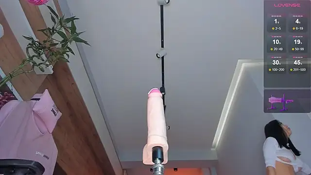 Snapshot of maakimo chatting on March 2025 06:16:02 AM maakimo online show from March 2025 06:16:02 AM