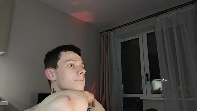 R1mmo   online show from November 2025 04:08:01 PM