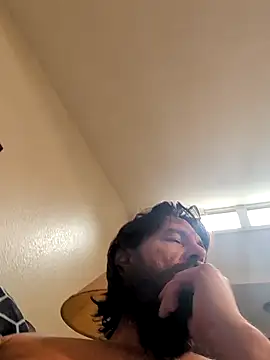 Armyexhibitionistvet online show from February 2026 10:28:02 PM