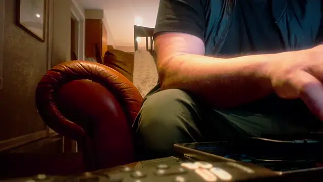 Armyexhibitionistvet online show from February 2026 01:08:02 PM