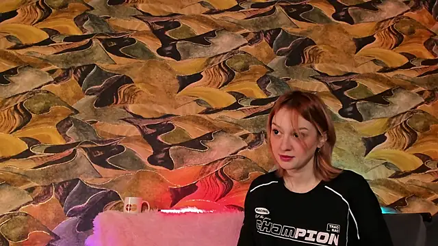 Snapshot of CrystalRey chatting on December 2024 04:09:01 AM CrystalRey online show from December 2024 04:09:01 AM