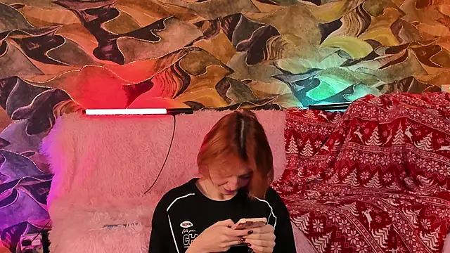 Snapshot of CrystalRey chatting on December 2024 03:10:02 AM CrystalRey online show from December 2024 03:10:02 AM