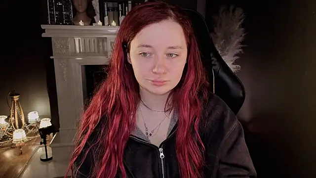 Snapshot of carolina_elf chatting on April 2026 06:07:02 AM carolina elf online show from April 2026 06:07:02 AM