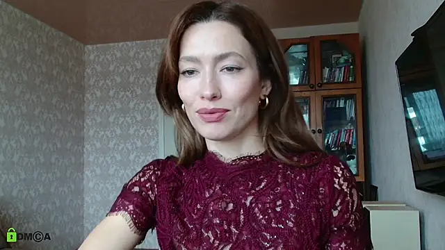 alicia spicy online show from September 2025 05:18:01 AM