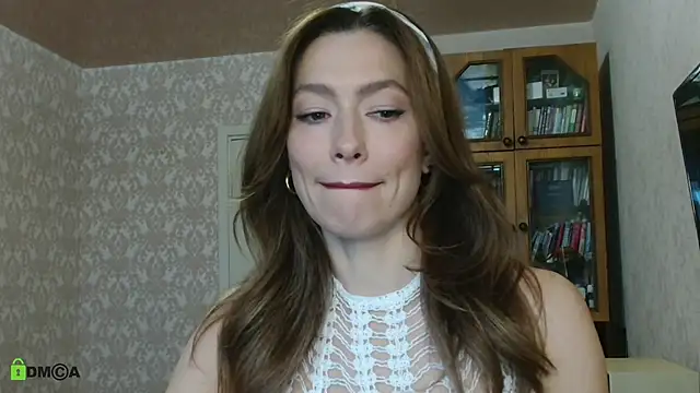 alicia spicy online show from November 2025 05:45:02 AM