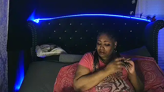 msyvette1970xh online show from January 2025 03:45:01 AM