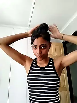 cleopatra-phaedra online show from December 2024 10:50:02 AM