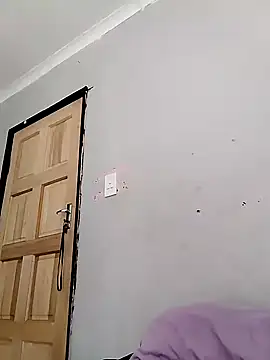 cleopatra-phaedra online show from February 2025 11:55:01 AM