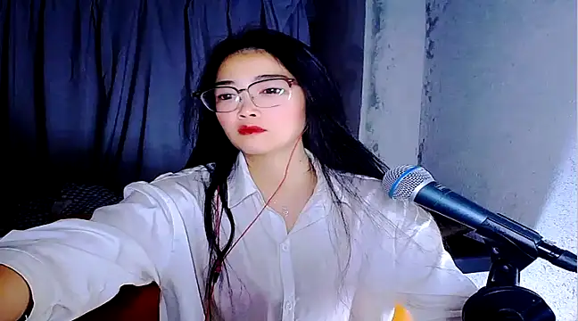 Floor oo online show from February 2025 10:32:01 PM