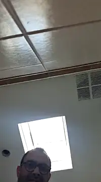 robertilevis online show from March 2025 05:02:02 PM