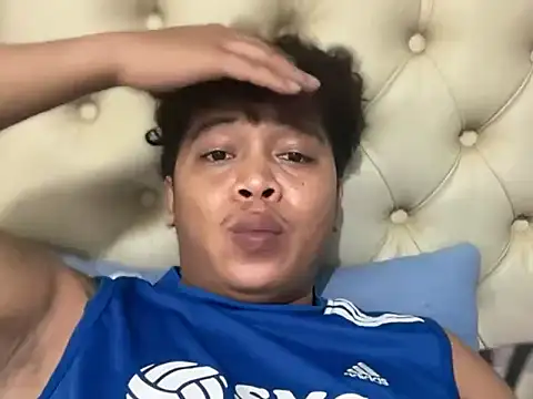 asian sweetboy online show from February 2026 06:47:01 AM