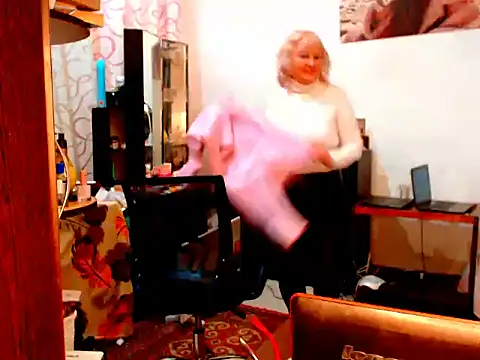 Natali7634 online show from February 2025 03:15:02 PM