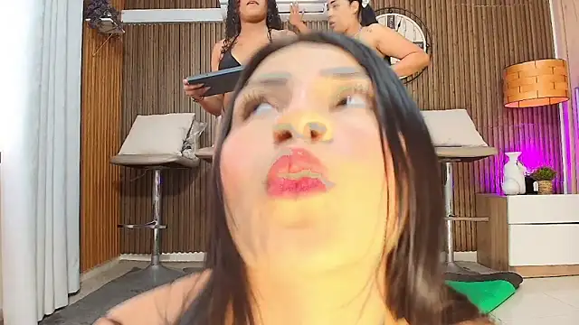 Snapshot of canelasquirt chatting on February 2026 06:39:02 PM canelasquirt online show from February 2026 06:39:02 PM