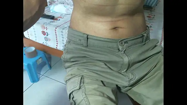 triangle0623 online show from July 2026 07:33:01 AM