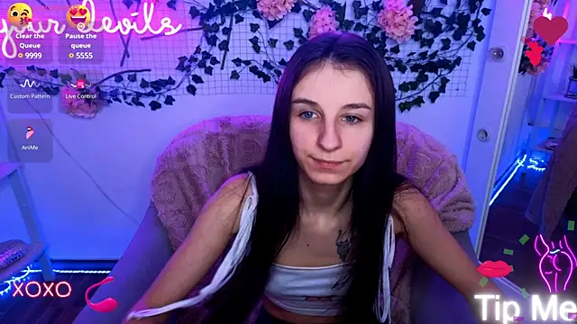  Nika Kik online show from January 2025 02:59:01 PM