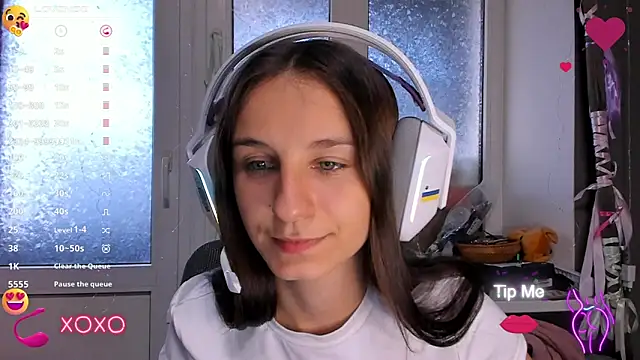  Nika Kik online show from September 2025 03:12:01 PM