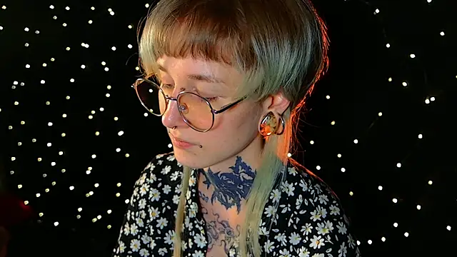 Littlespacemouse online show from December 2024 02:37:01 PM