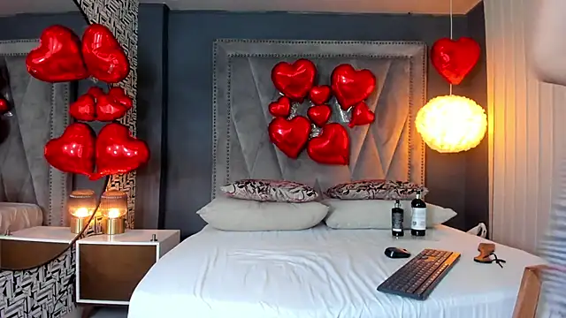 Snapshot of nahomi_sweett chatting on February 2025 10:59:01 AM nahomi sweett online show from February 2025 10:59:01 AM