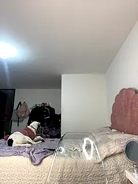 Snapshot of tati__22 chatting on September 2025 07:27:01 PM tati 22 online show from September 2025 07:27:01 PM