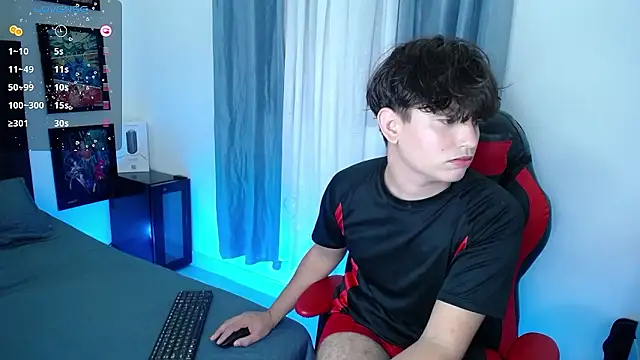 andyboy- online show from December 2024 11:12:02 PM