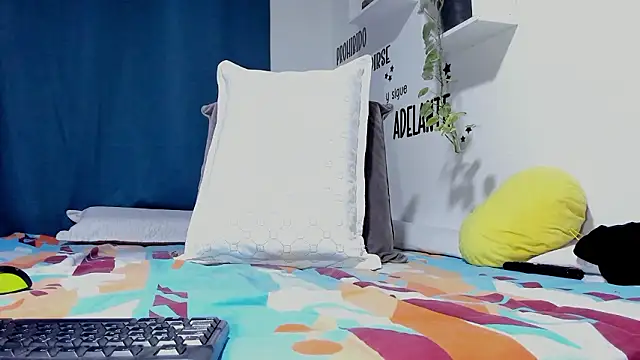 Aronxxs online show from March 2026 09:22:01 AM