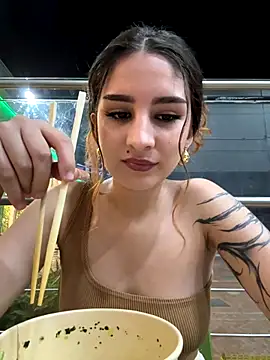 Mon Cherry online show from September 2025 01:07:02 AM