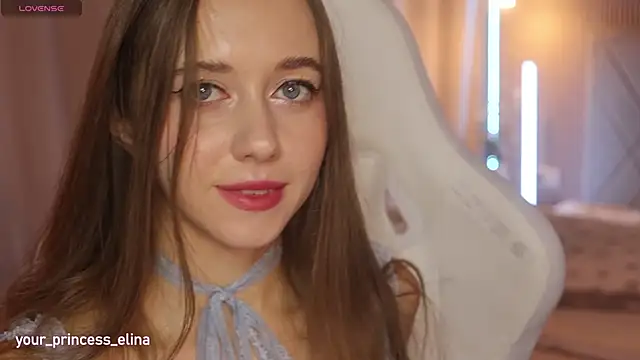 Snapshot of _Pretty_Doll_ chatting on December 2024 06:45:01 PM Pretty Doll online show from December 2024 06:45:01 PM