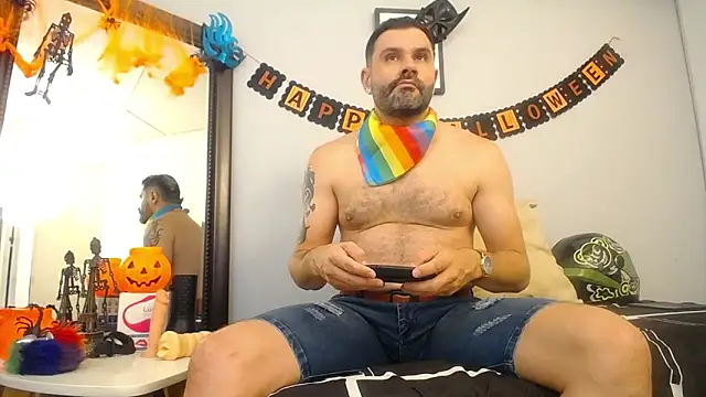 jonasbeards online show from October 2025 03:03:02 PM