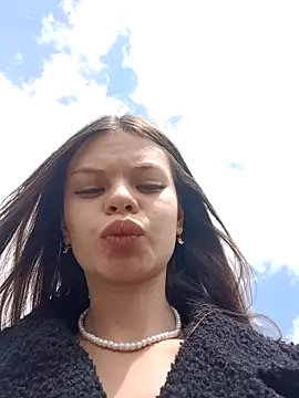 Violeta 12- online show from December 2024 05:12:01 PM