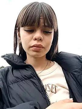 Violeta 12- online show from October 2025 07:31:01 PM