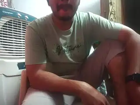 Snapshot of naughtymike0007 chatting on September 2025 03:56:02 PM naughtymike0007 online show from September 2025 03:56:02 PM