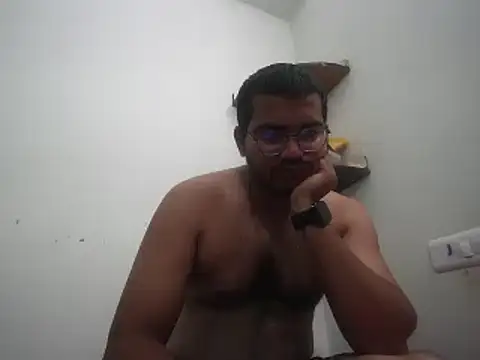 Snapshot of naughtymike0007 chatting on October 2025 02:48:01 AM naughtymike0007 online show from October 2025 02:48:01 AM