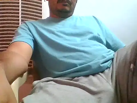 Snapshot of naughtymike0007 chatting on November 2025 03:34:01 PM naughtymike0007 online show from November 2025 03:34:01 PM