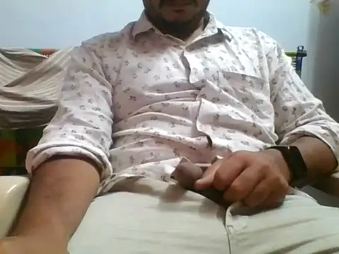 Snapshot of naughtymike0007 chatting on November 2025 02:28:02 PM naughtymike0007 online show from November 2025 02:28:02 PM