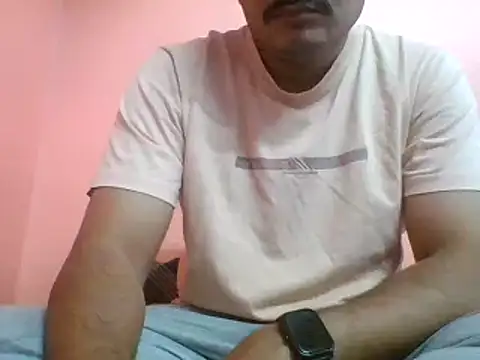 Snapshot of naughtymike0007 chatting on December 2025 06:51:01 AM naughtymike0007 online show from December 2025 06:51:01 AM