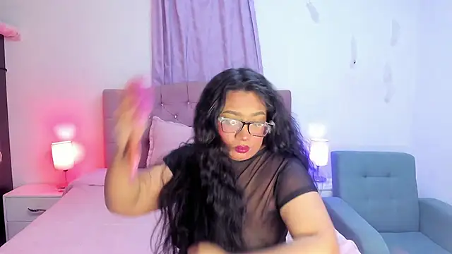 Latinabombsheell online show from January 2026 04:15:01 AM