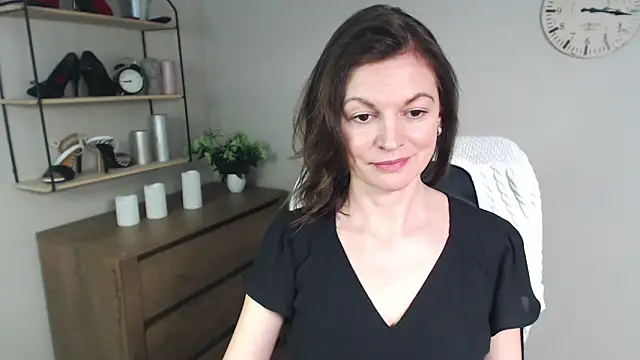 VivianWILD online show from January 2025 05:04:02 PM