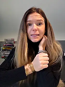 lucie mehott online show from December 2025 08:30:02 AM