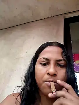 Snapshot of Giselabrunette25 chatting on November 2025 04:23:01 PM Giselabrunette25 online show from November 2025 04:23:01 PM