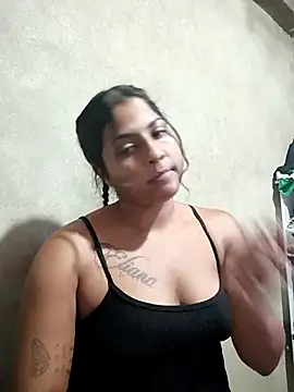 Snapshot of Giselabrunette25 chatting on November 2025 10:00:02 PM Giselabrunette25 online show from November 2025 10:00:02 PM