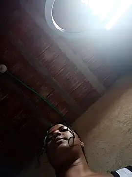 Snapshot of Giselabrunette25 chatting on November 2025 07:49:02 PM Giselabrunette25 online show from November 2025 07:49:02 PM