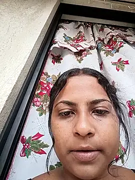 Giselabrunette25 online show from December 2025 05:07:02 PM