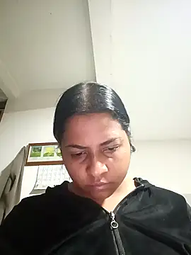 Giselabrunette25 online show from February 2026 08:21:01 AM