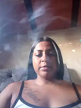 Snapshot of Giselabrunette25 chatting on May 2026 10:05:02 PM Giselabrunette25 online show from May 2026 10:05:02 PM