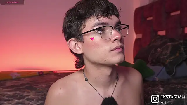 Angelo 018 online show from November 2025 05:40:01 AM