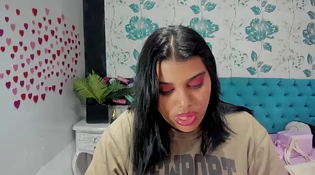 LindaBreeS online show from February 2025 08:13:01 PM